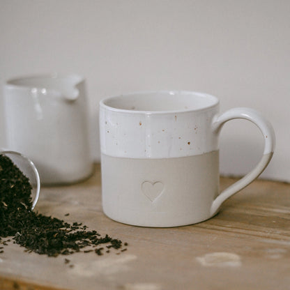 Grande tasse en forme de cœur